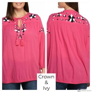 Crown & Ivy Womens Embroidered Tie Neck Peasant Top Size S Boho Beach Long Slv